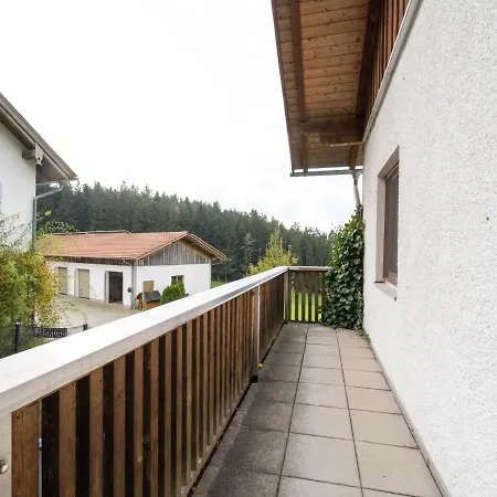 Idyllische In In Waldnaehe Ferienhaus Viechtach