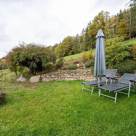 Idyllische In In Waldnaehe Ferienhaus Viechtach