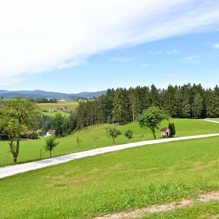 Idyllische In In Waldnaehe Viechtach